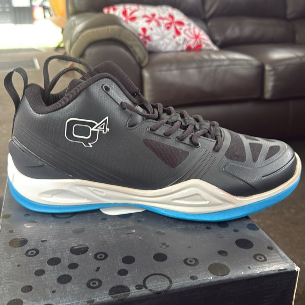 Limelight Black and Yellow Sneakers